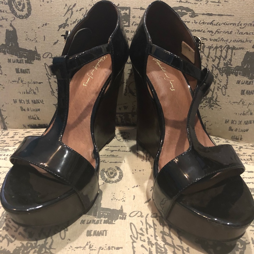 Elizabeth and James patent leather wedges